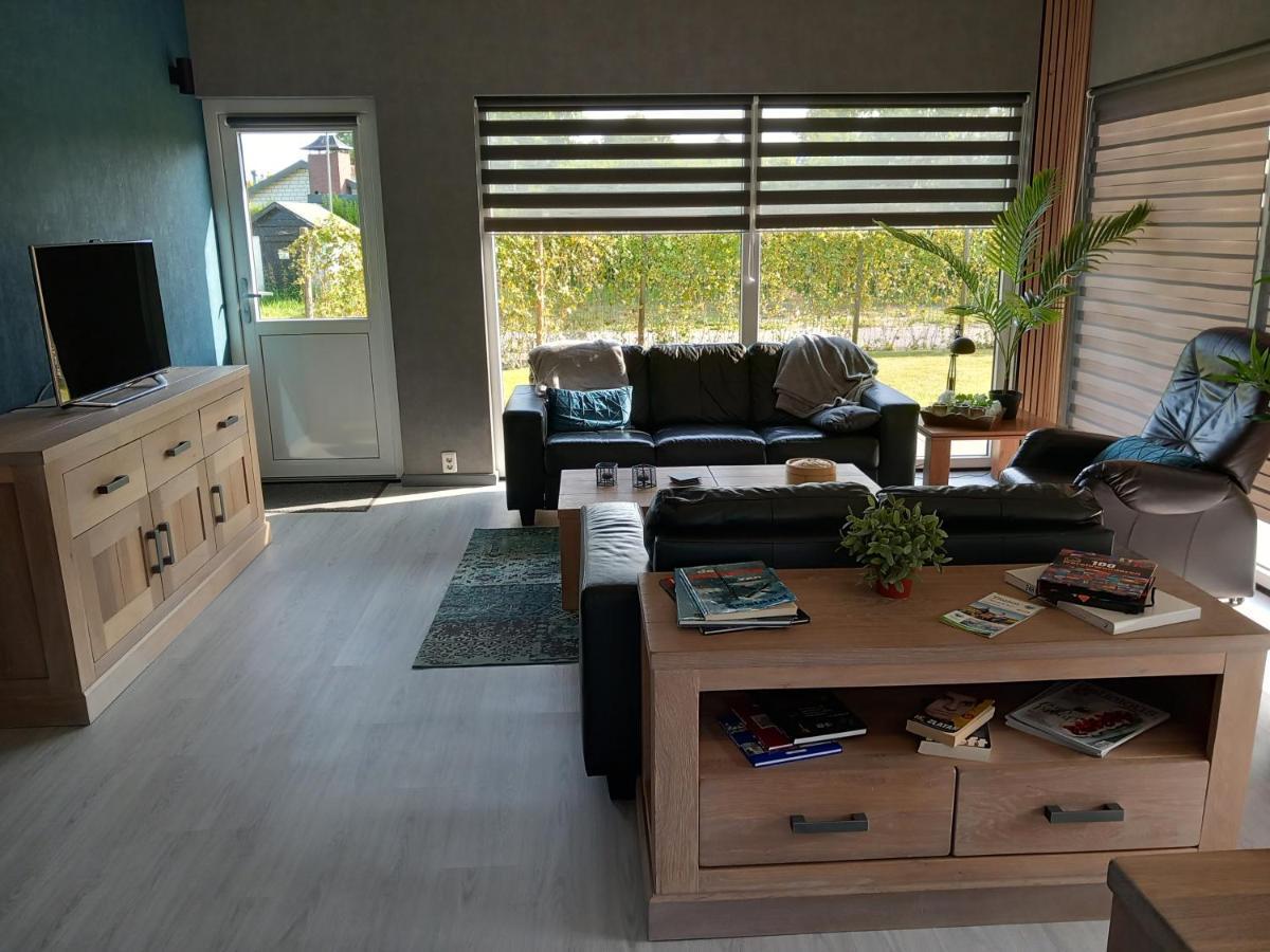 Luxe Recreatie Bungalow No 10 Scherpenisse エクステリア 写真